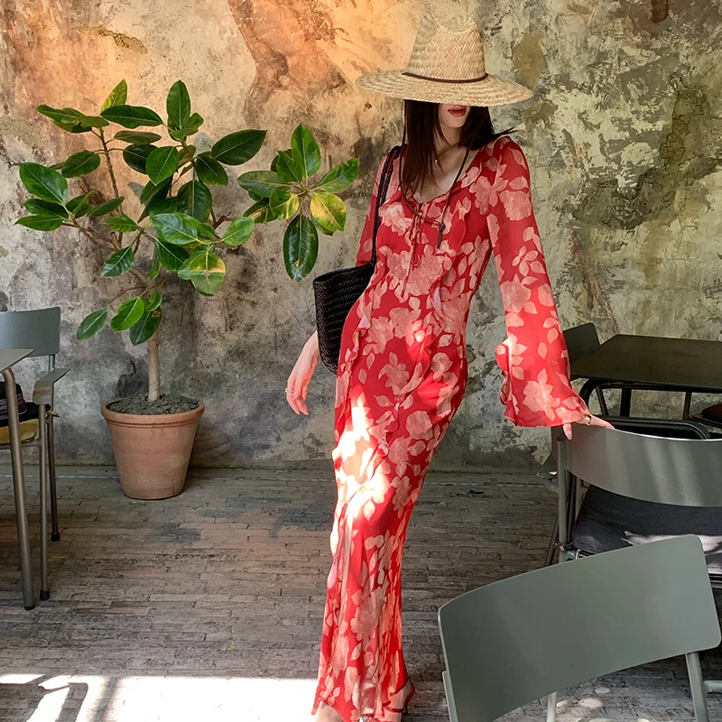 【漫野玫瑰】RARE ZZ 法式荷叶边轻松度假氛围感吊带开衩碎花裙