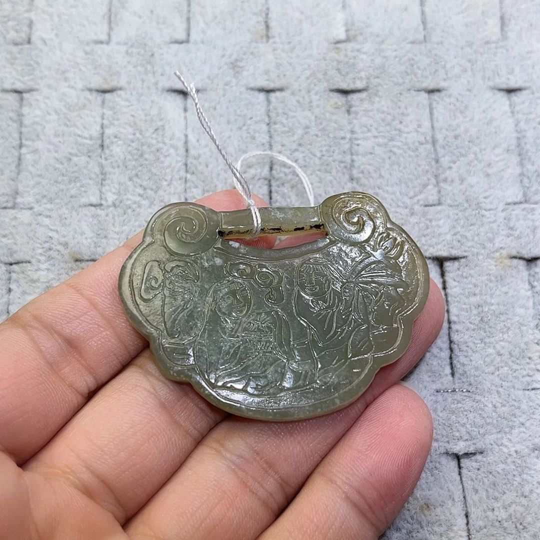 和田玉未镶嵌颈饰