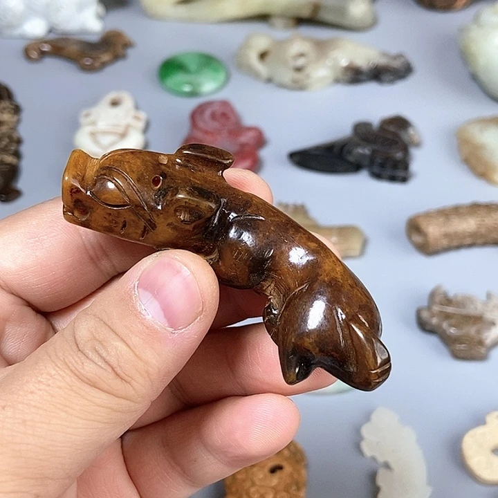 和田玉未镶嵌颈饰56