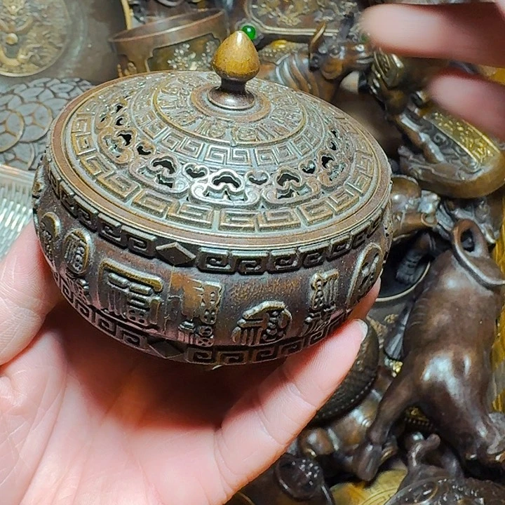 铜器摆件收收藏藏