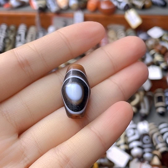 未镶嵌颈饰玛瑙/玉髓