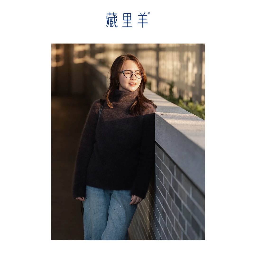 藏里羊【北美小动物毛毛】“辛德瑞拉”重磅高领轻盈氛围感上衣M1967