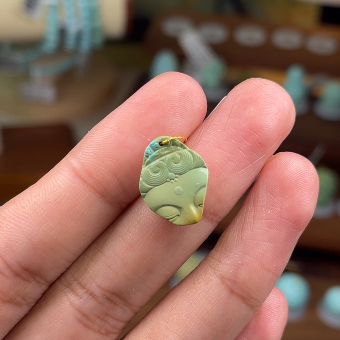 绿松石未镶嵌珠宝奇石58