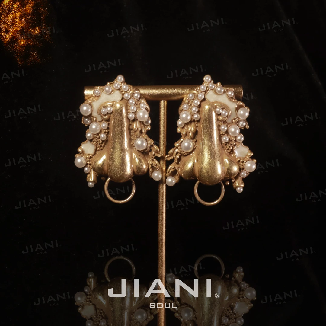 合金耳饰 JIANI【古典时期雕塑家“被融化的鼻子”古扑式】耳饰