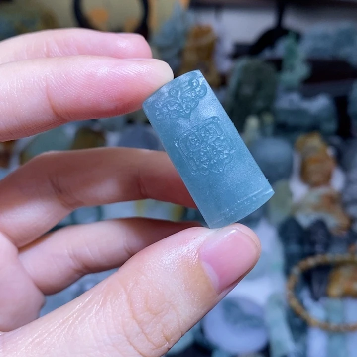 雨***南未镶嵌定制翡翠翡翠