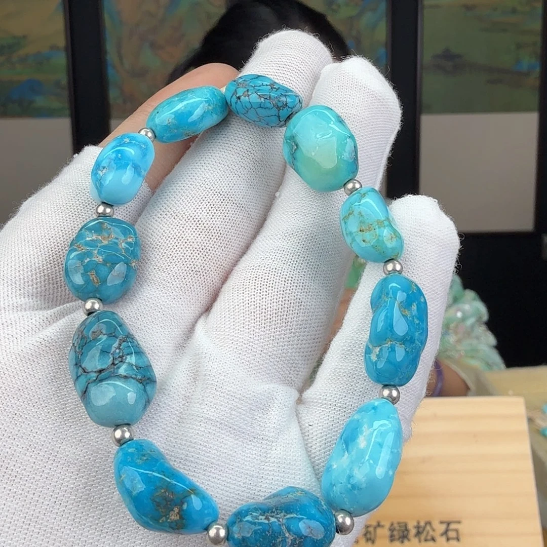 薇***i绿松石未镶嵌绿松石