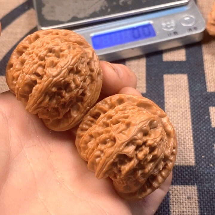吊坠文玩核桃全品白狮子