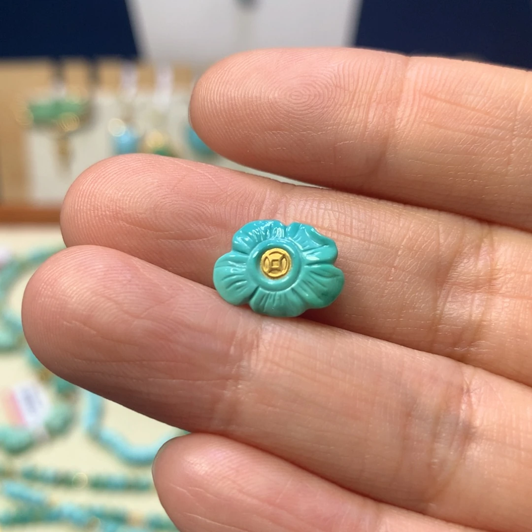 未镶嵌绿松石花卡子