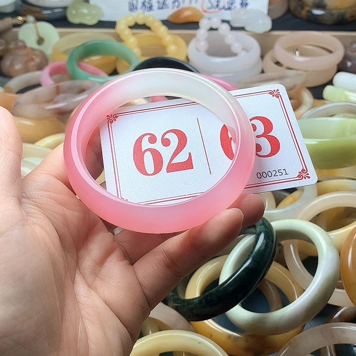 石英质玉（黄龙玉）未镶嵌手镯