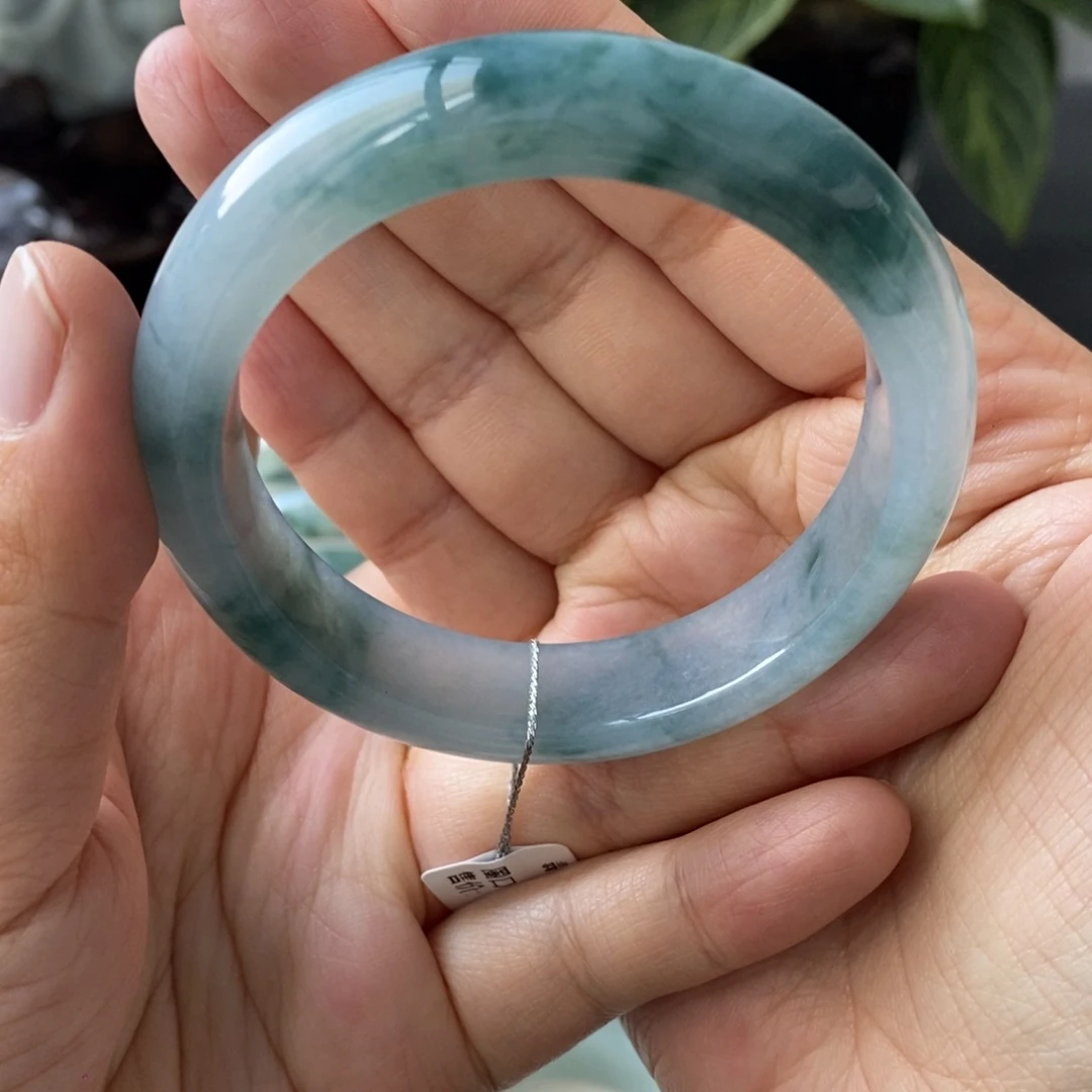 翡翠未镶嵌手镯天然