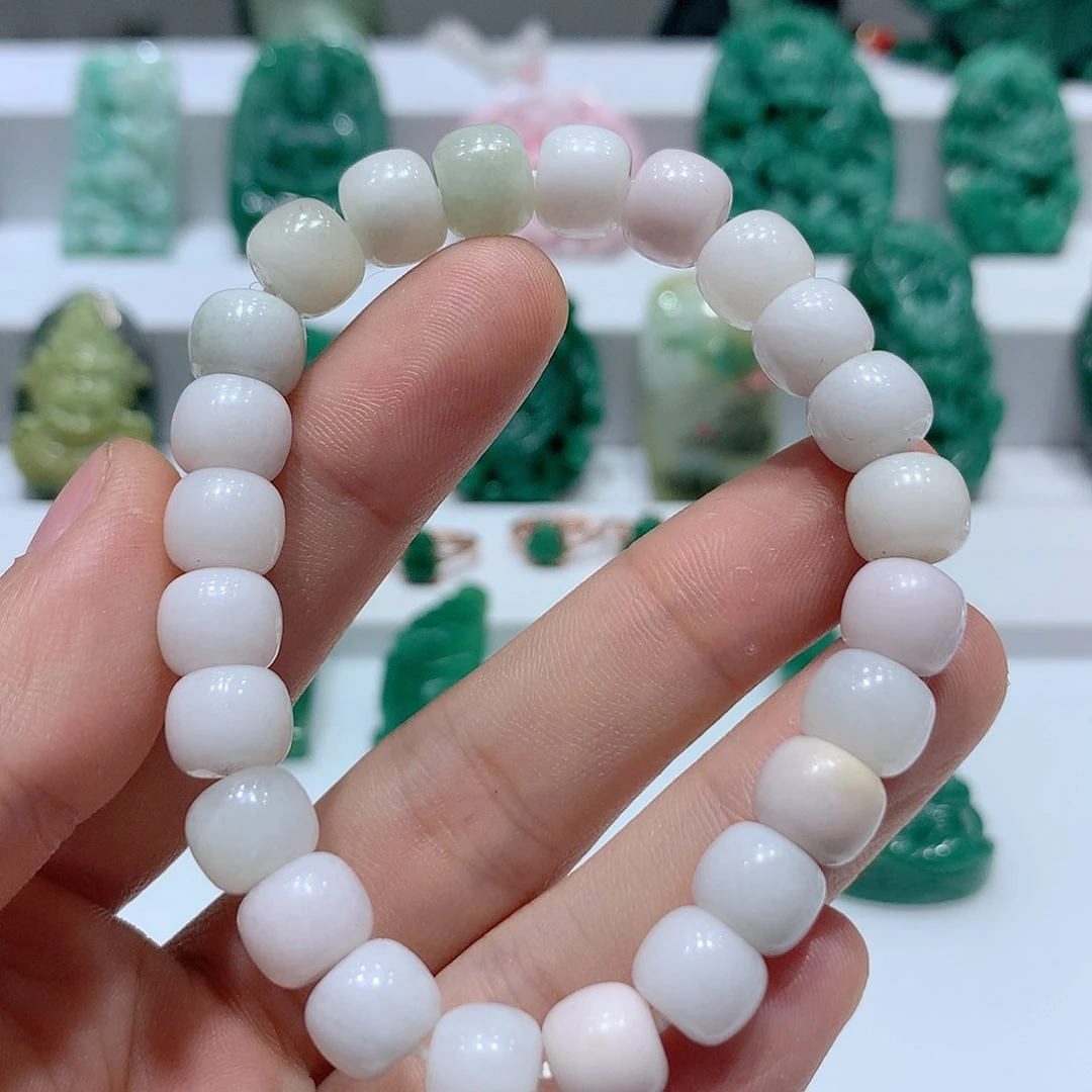 独山玉挂件未镶嵌