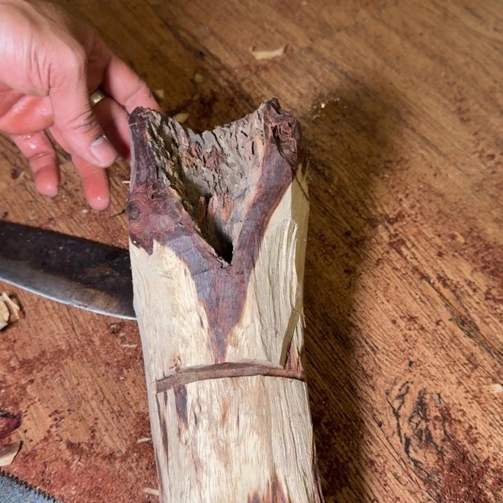 风***起木海南，海北飞灰尘。甘受商于仪诳楚