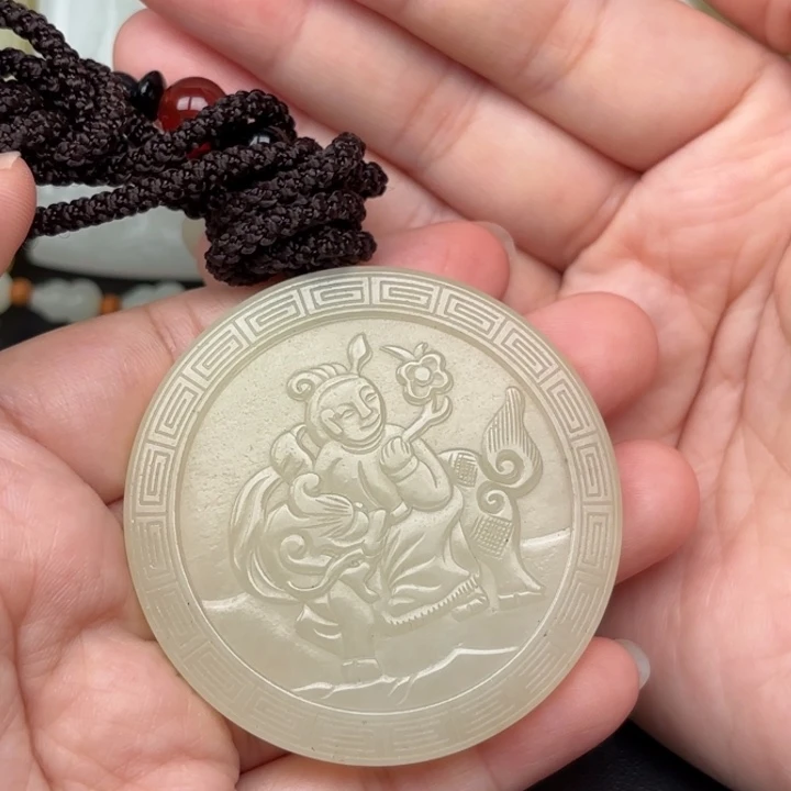 未镶嵌和田玉挂件