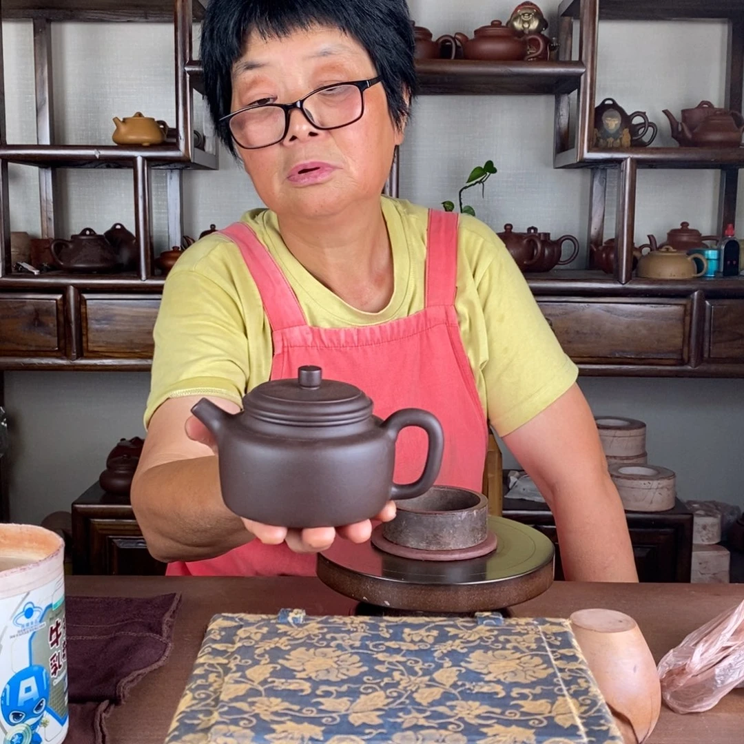 茶壶紫砂宜兴紫砂工艺美术精品