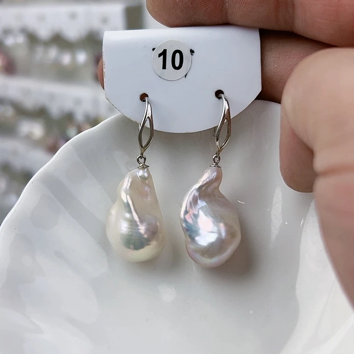 银S925镶嵌耳饰淡水珍珠