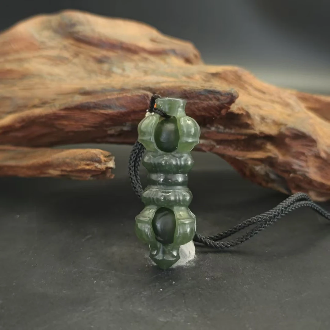 Q和田玉降魔杵吊坠0712