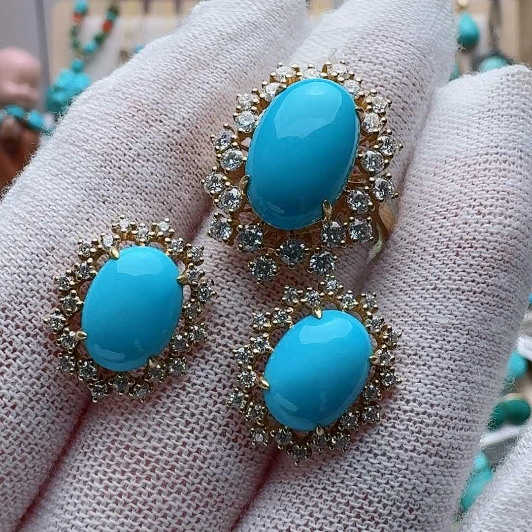 绿松石珠宝奇石18K金镶嵌