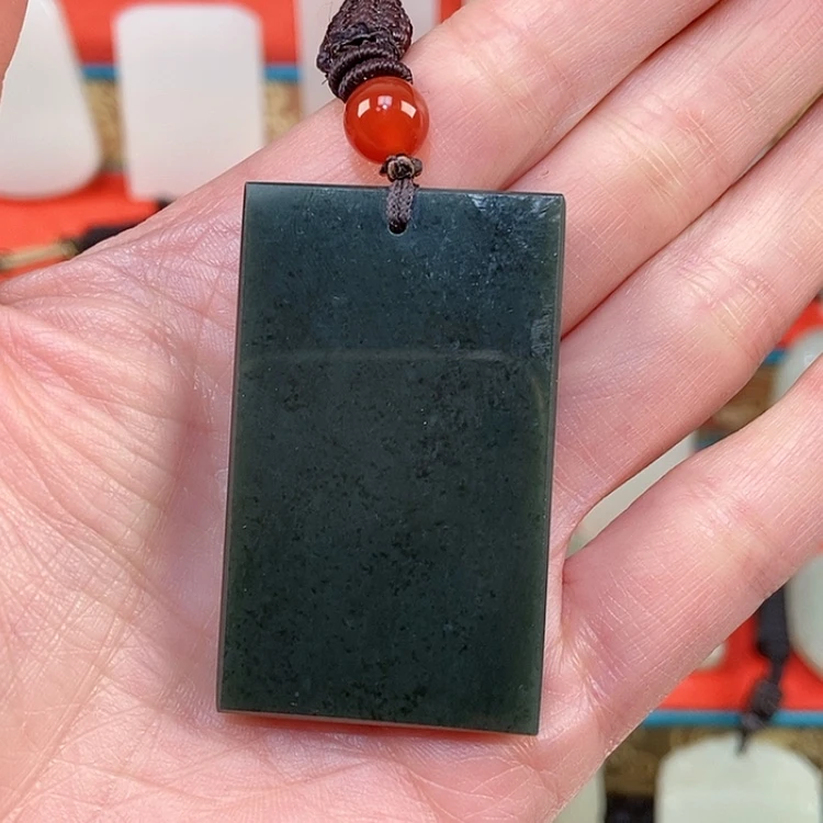 【闪购商品】颈饰未镶嵌和田玉