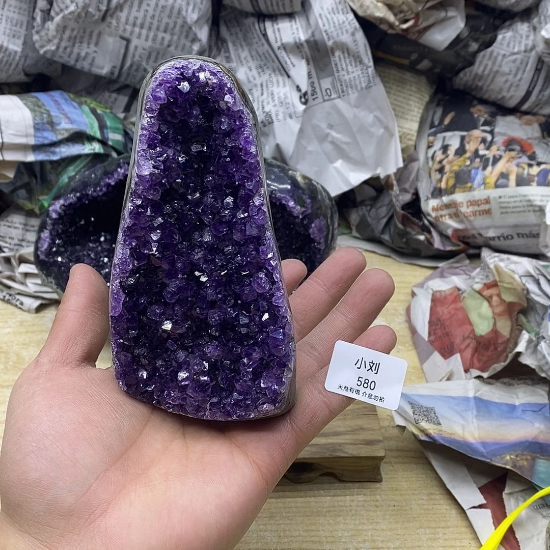 未镶嵌大型摆件（非配饰）水晶