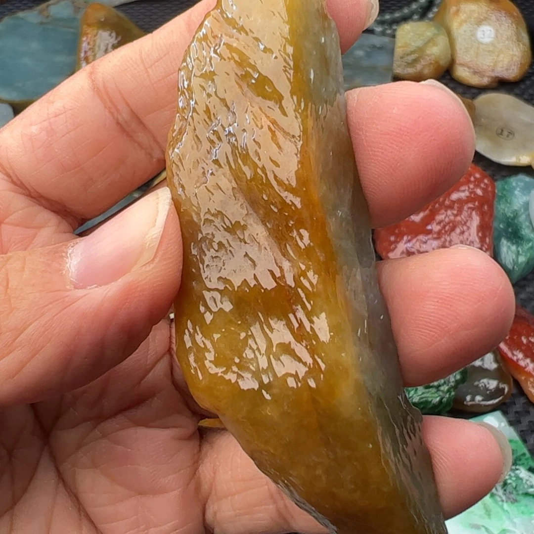 翡翠裸石缅甸翡翠