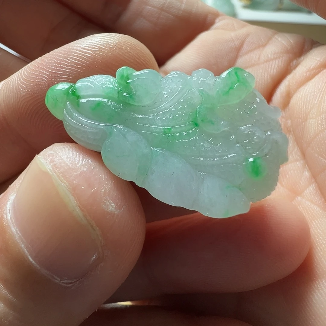 定制翡翠未镶嵌白菜