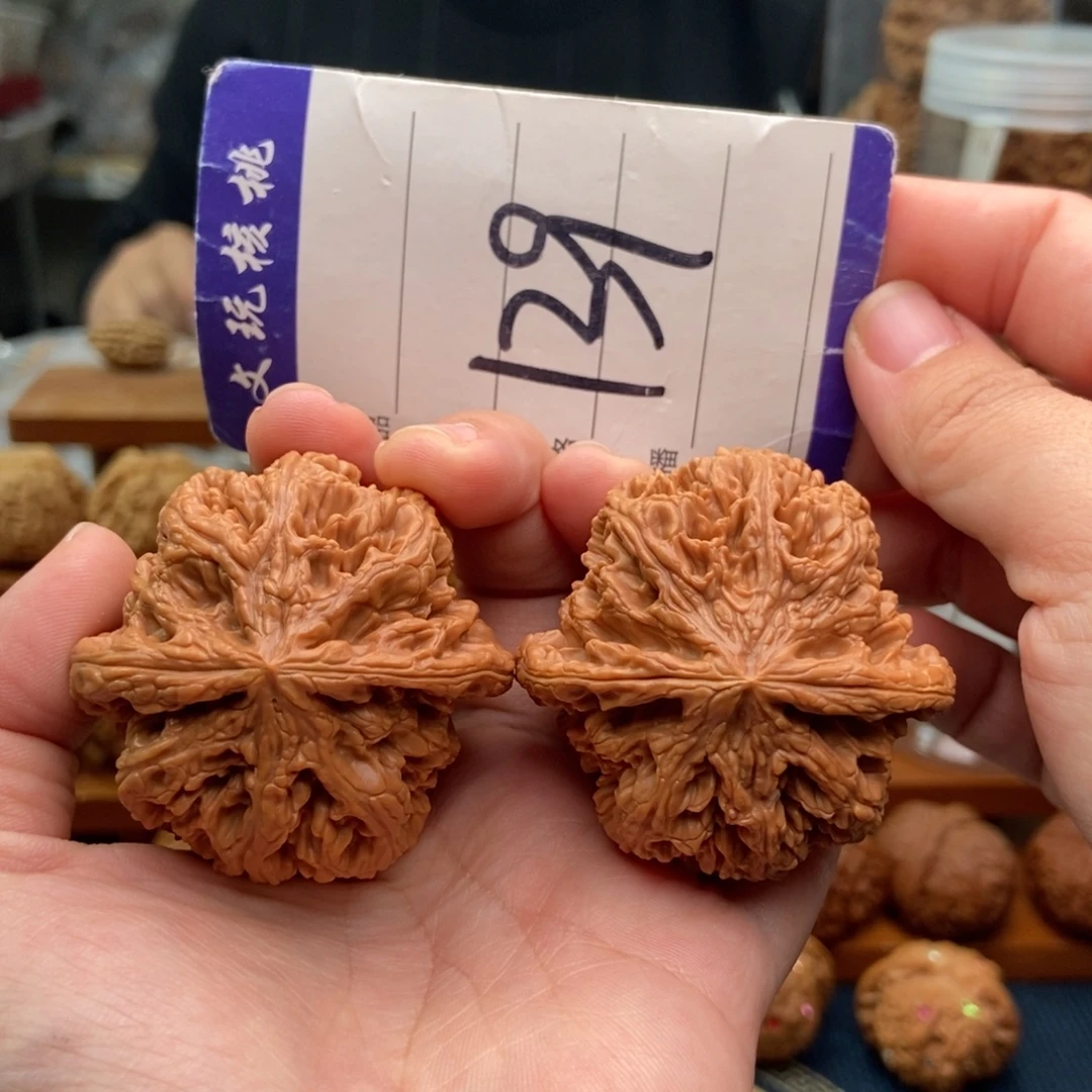 文玩核桃把件48粗筋
