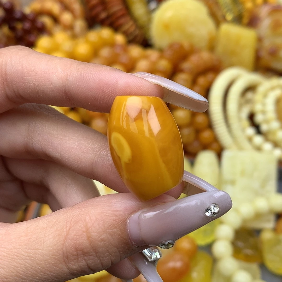 琥珀未镶嵌珠宝奇石25*17