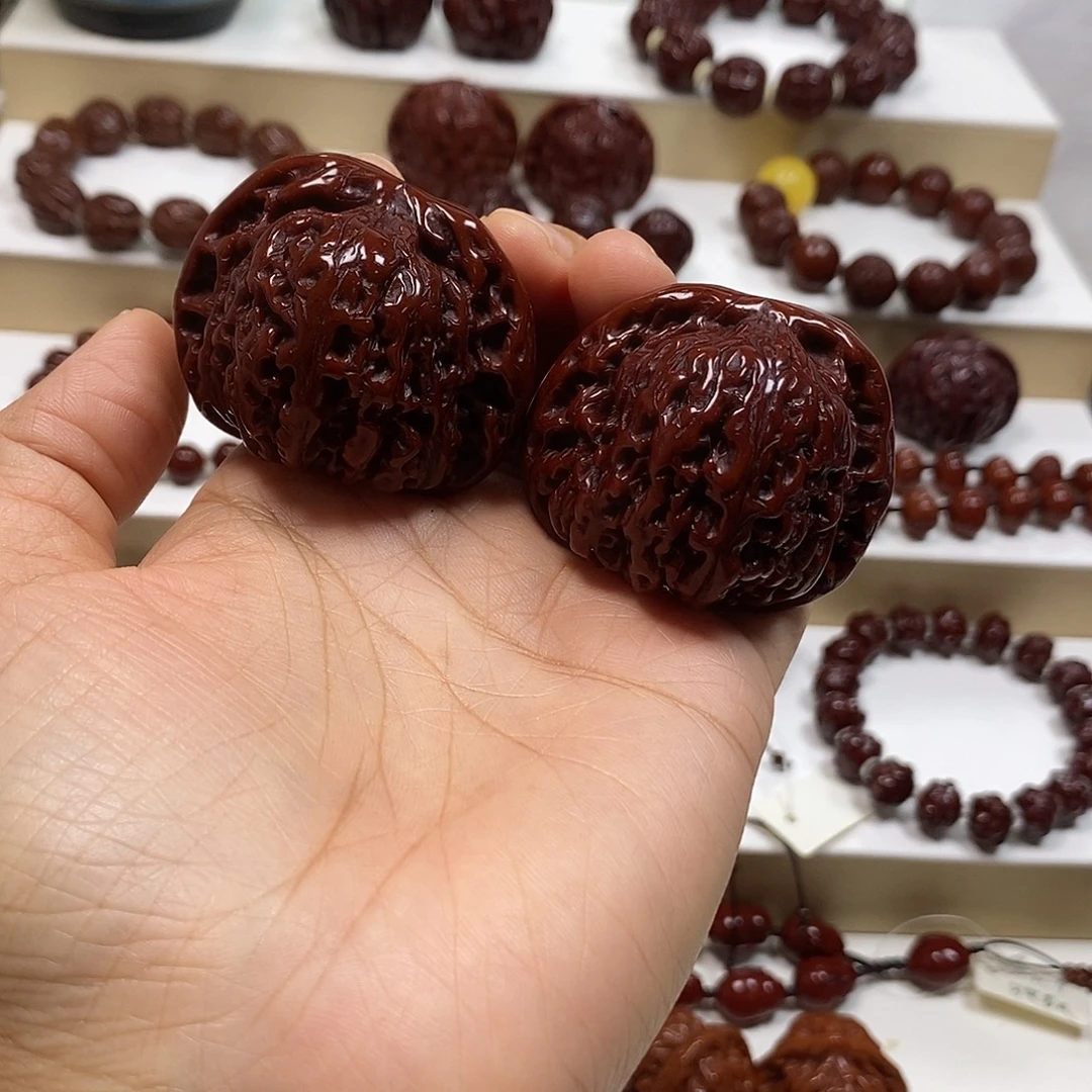 烈***火橄榄核吊坠南疆石核桃