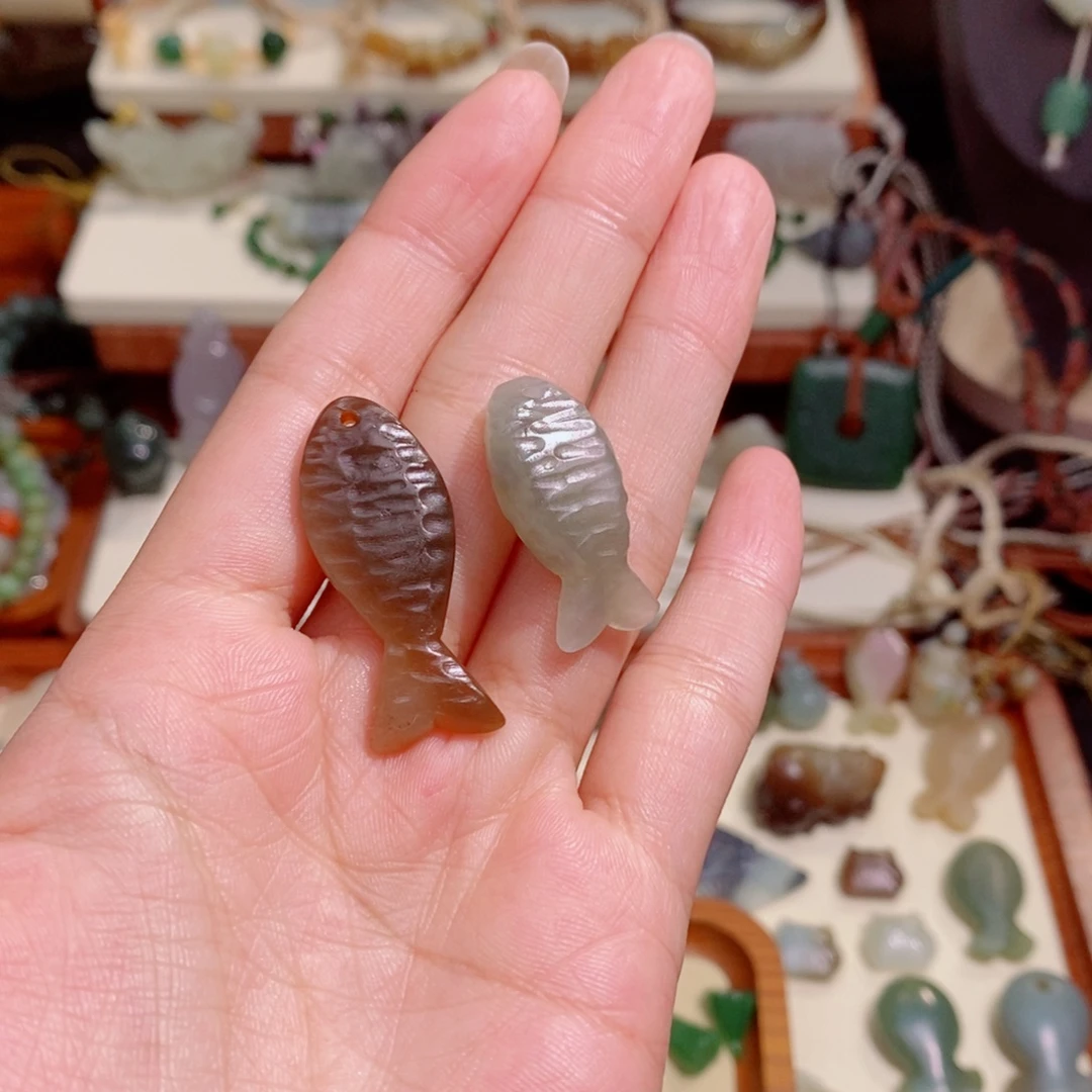 ****吖和田玉未镶嵌颈饰福利不退不换