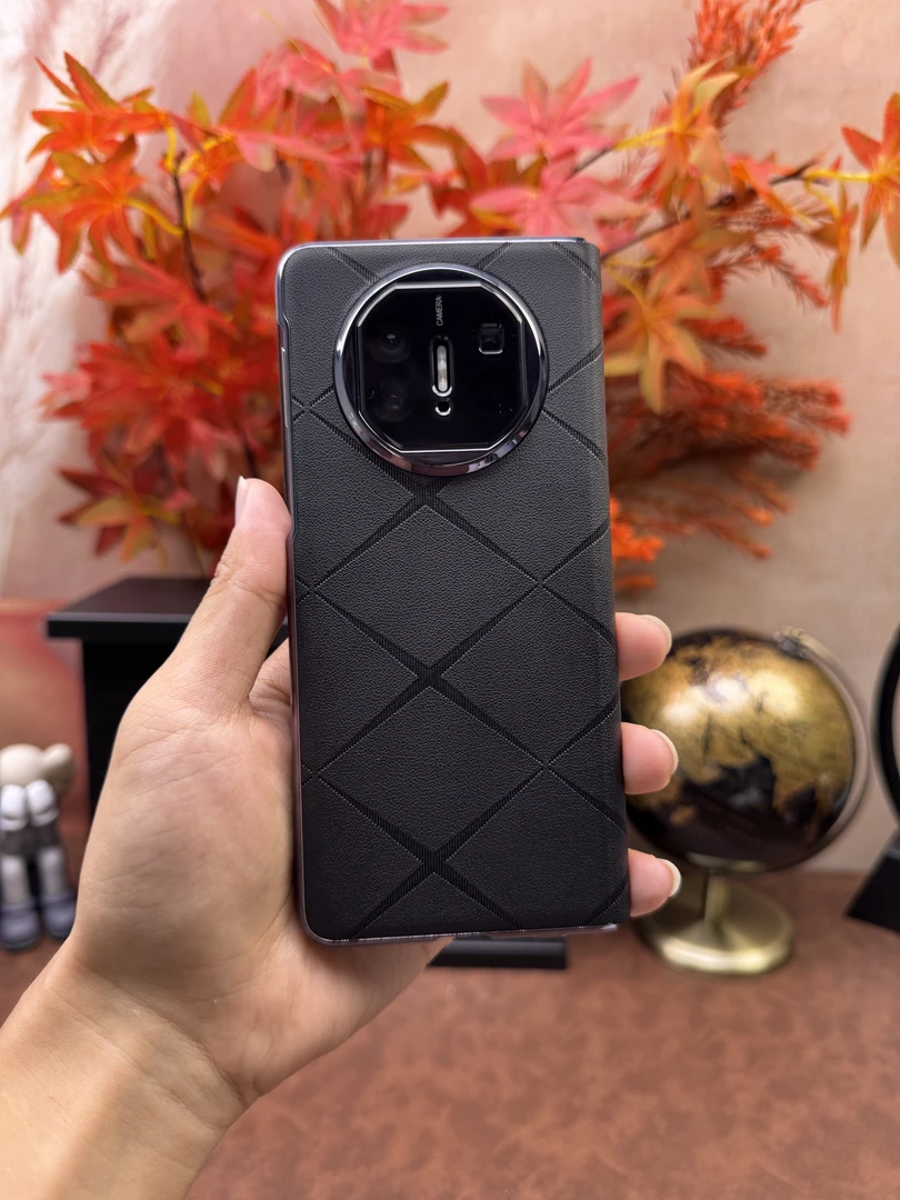 适用华为MateX6手机壳MateX5折叠X3高档菱格皮纹商务翻盖智能视窗