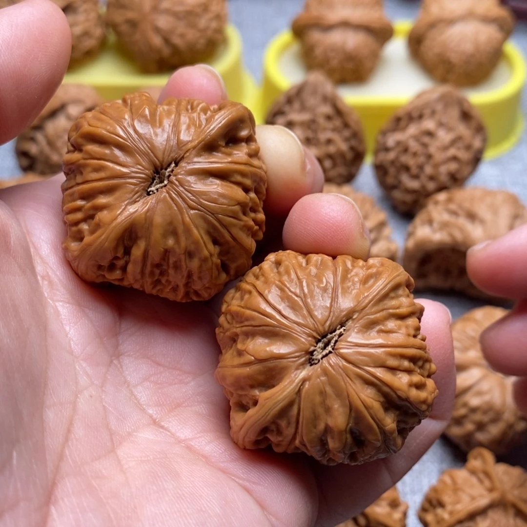 文玩核桃把件41全品毕业铁锤