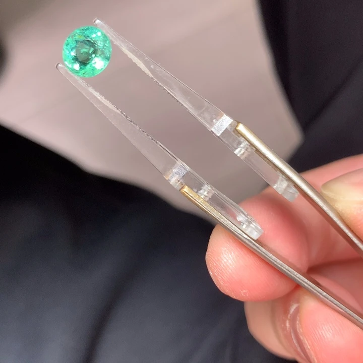 碧玺裸石未镶嵌裸石