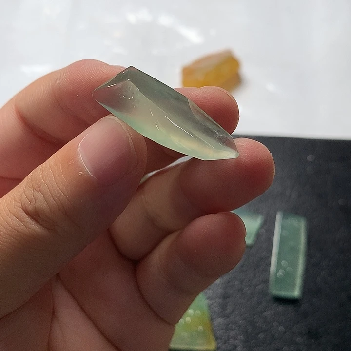 定制翡翠未镶嵌定制