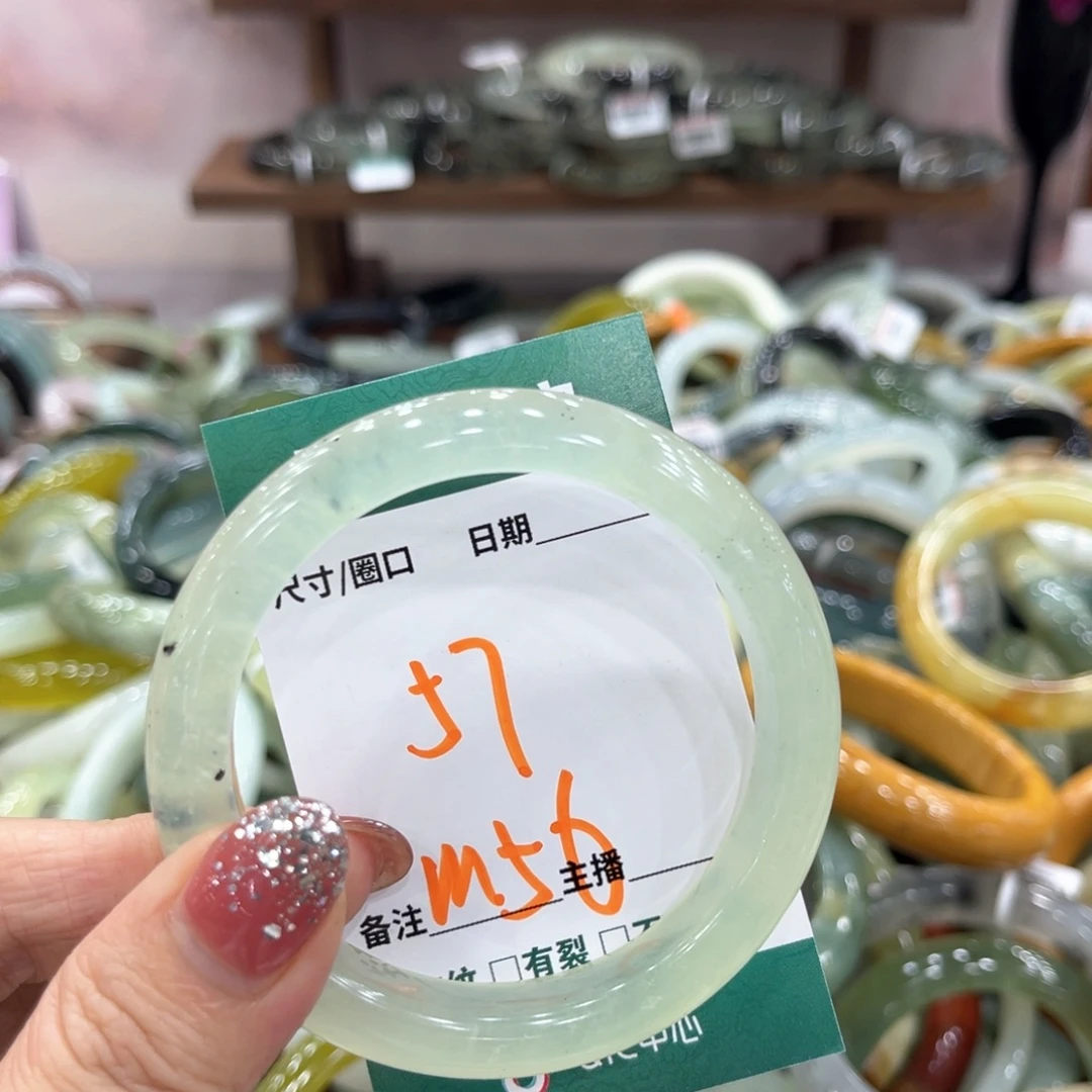 未镶嵌蛇纹石玉手镯手镯