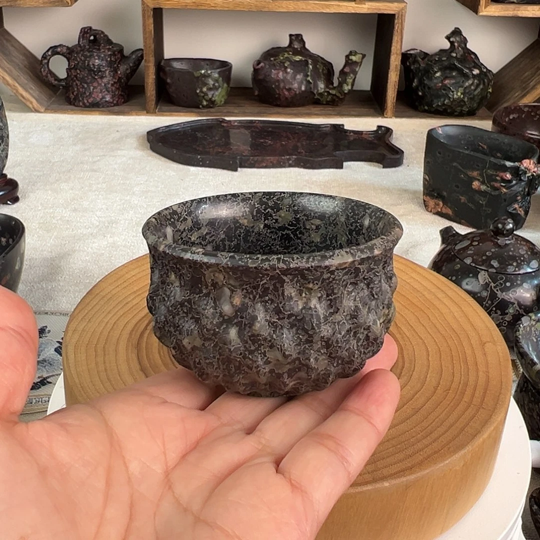 梅花玉精品核桃杯