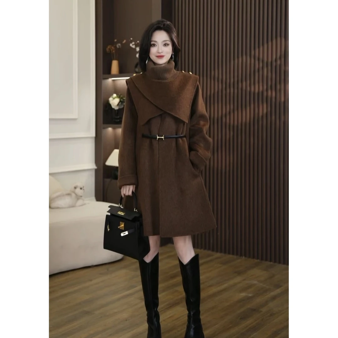 小巴黎冬季大衣中长款修身显瘦时髦两件套（送腰带）