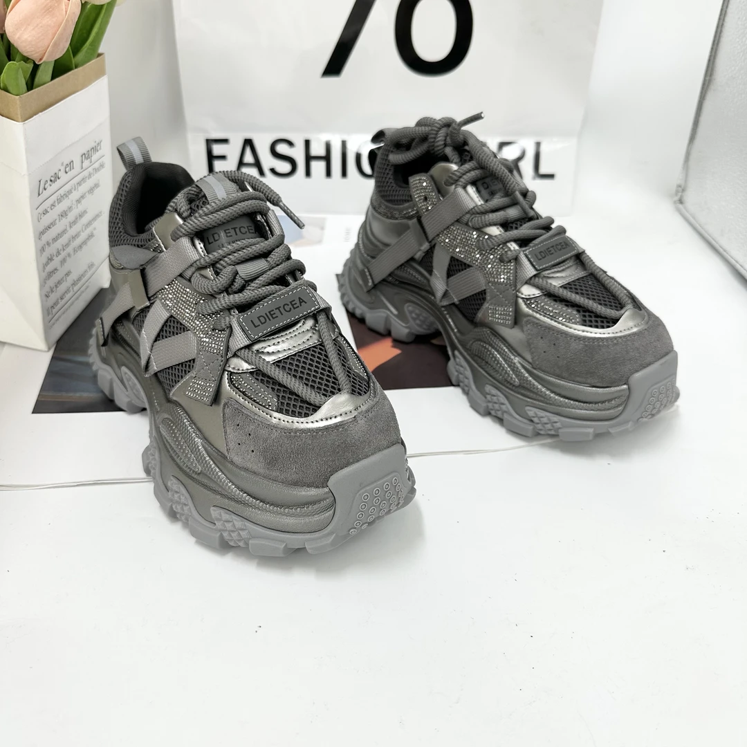 新款气质百搭潮流女款休闲鞋A/JJH/98633