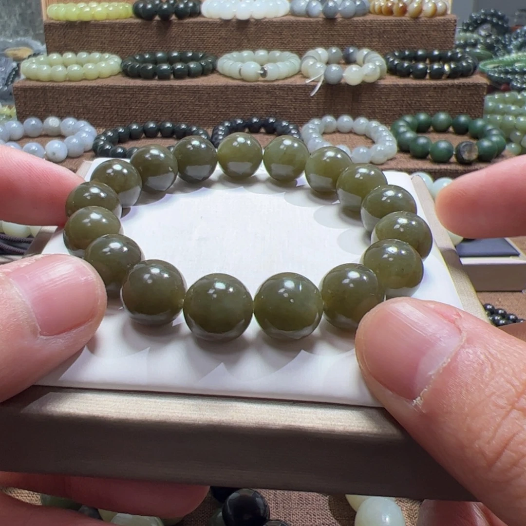 和田玉（糖玉）未镶嵌手链