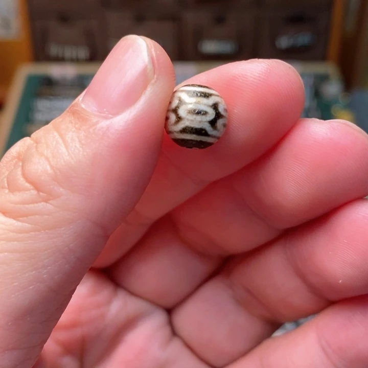 未镶嵌玛瑙/玉髓珠宝半成品