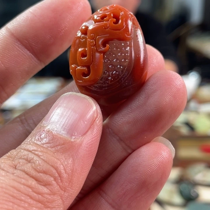 颈饰未镶嵌南红玛瑙