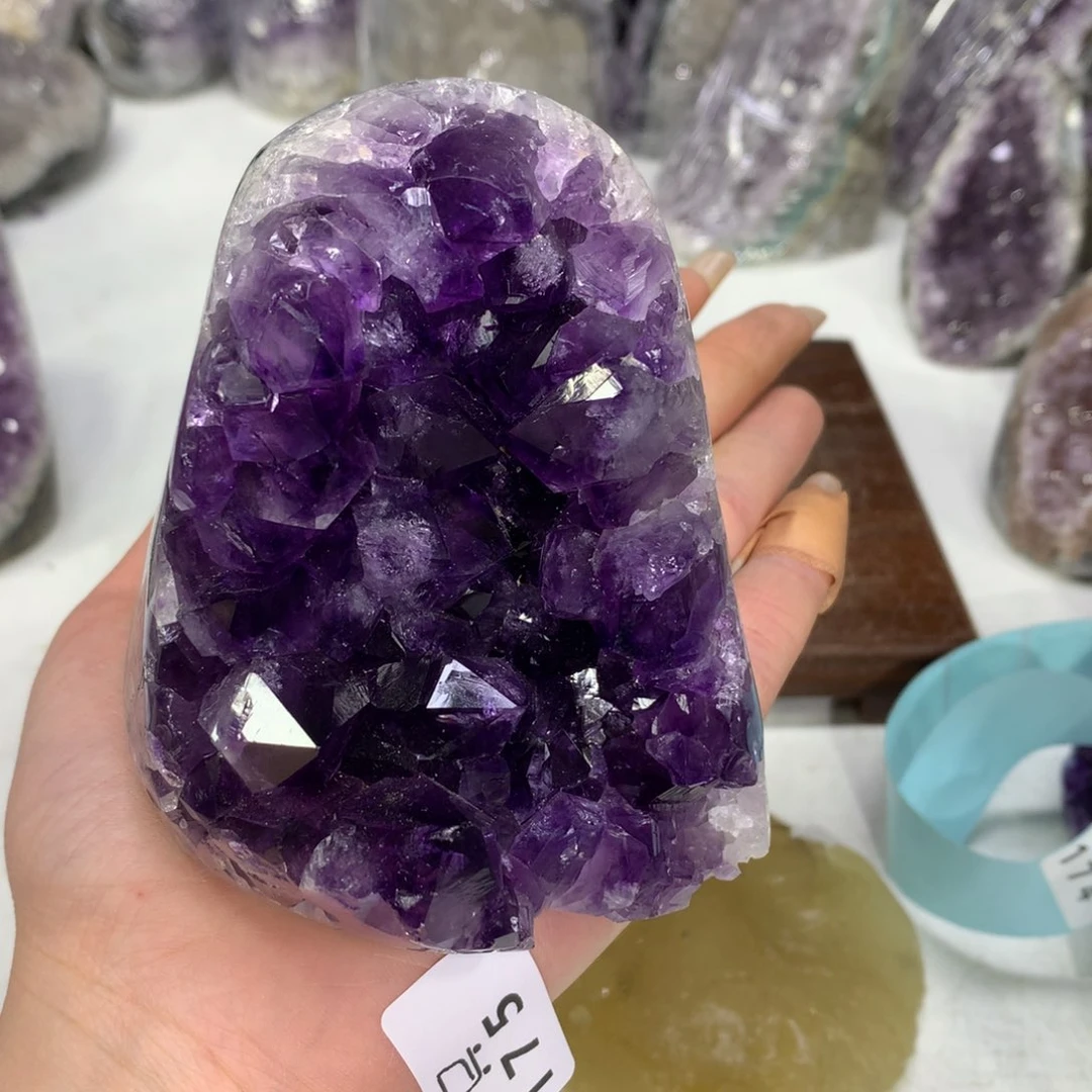 紫晶摆件未镶嵌水晶