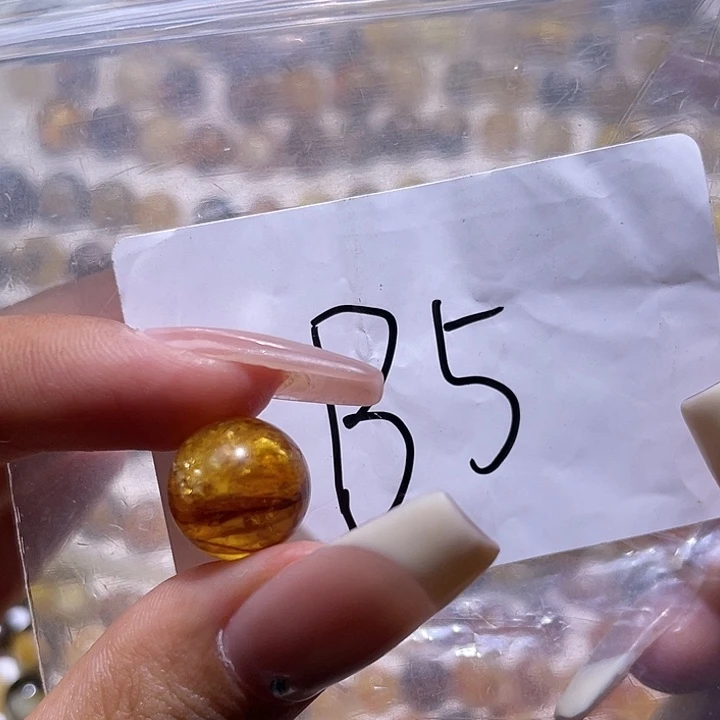 琥珀未镶嵌裸石12.7福利