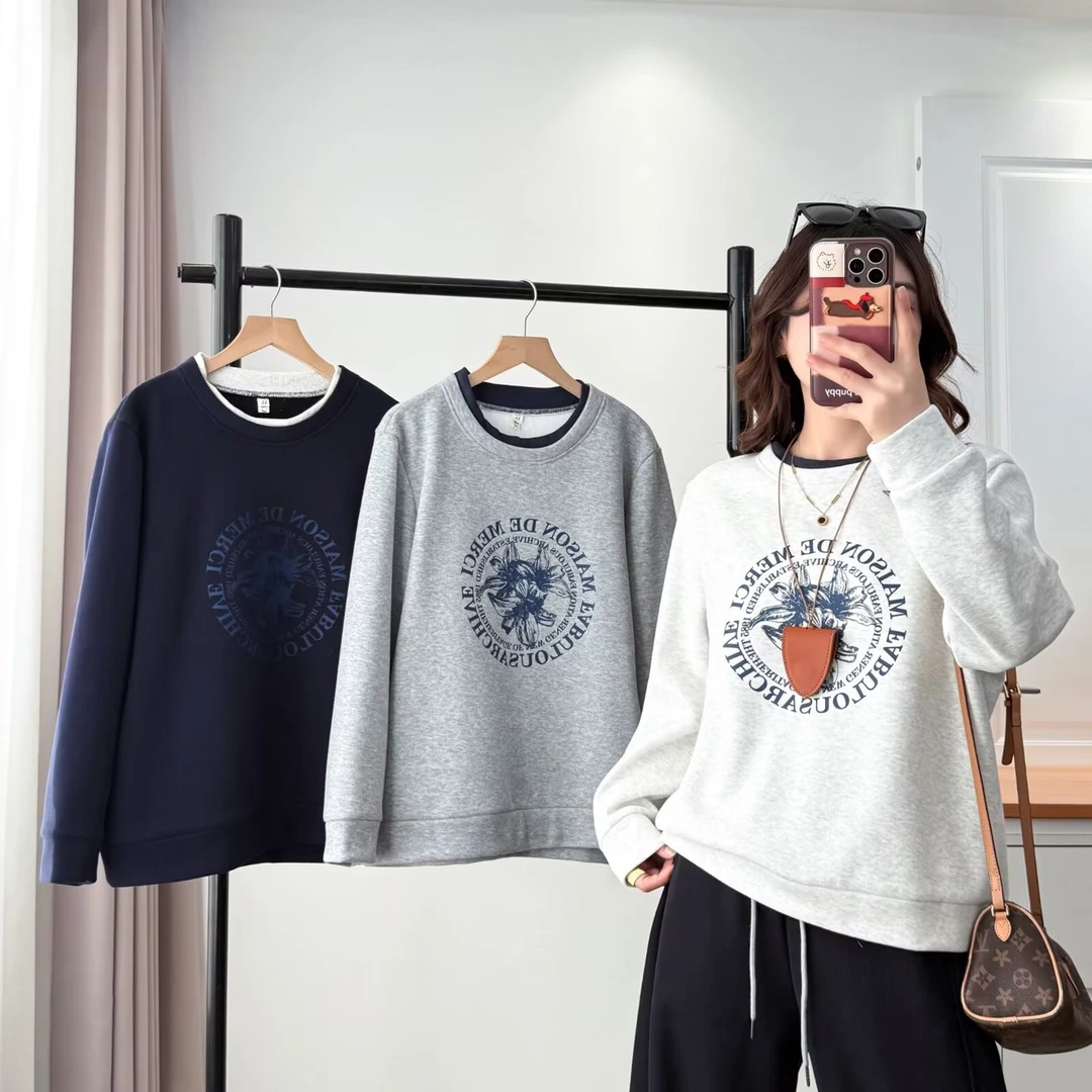 大码胖mm冬季新款显瘦圆领加绒保暖卫衣复古字母印花长袖上衣2565