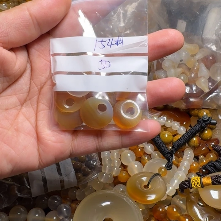 玛瑙/玉髓颈饰未镶嵌?****154