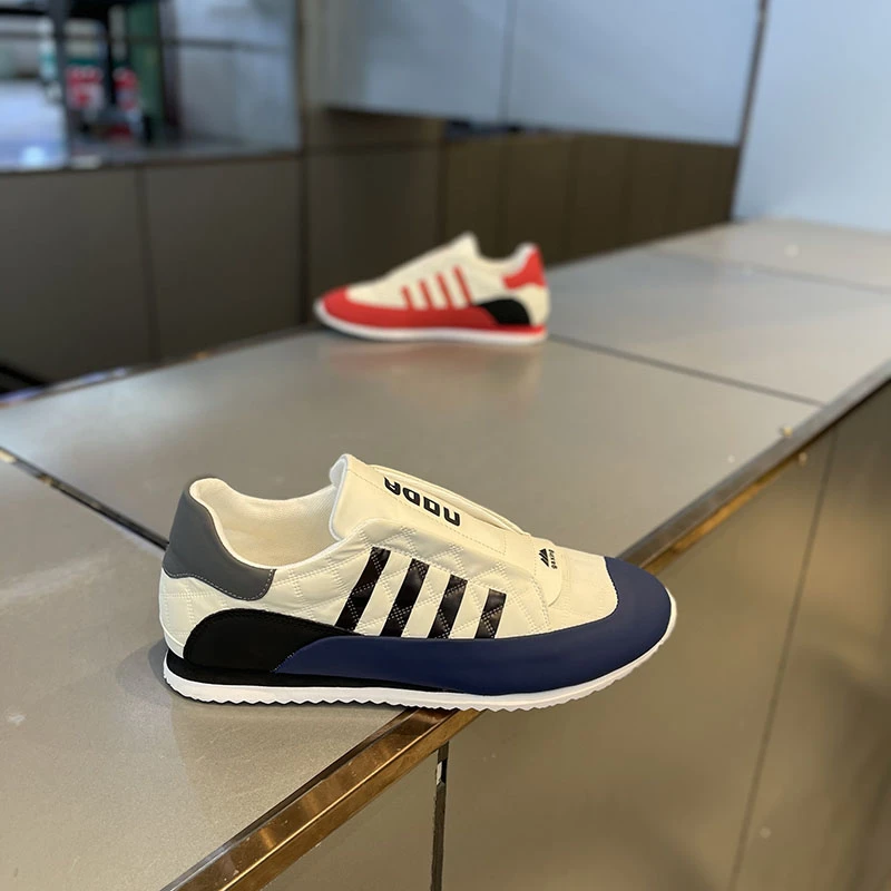 男鞋2025年春季新款透气布鞋低帮一脚蹬休闲鞋网红爆款软底小白鞋