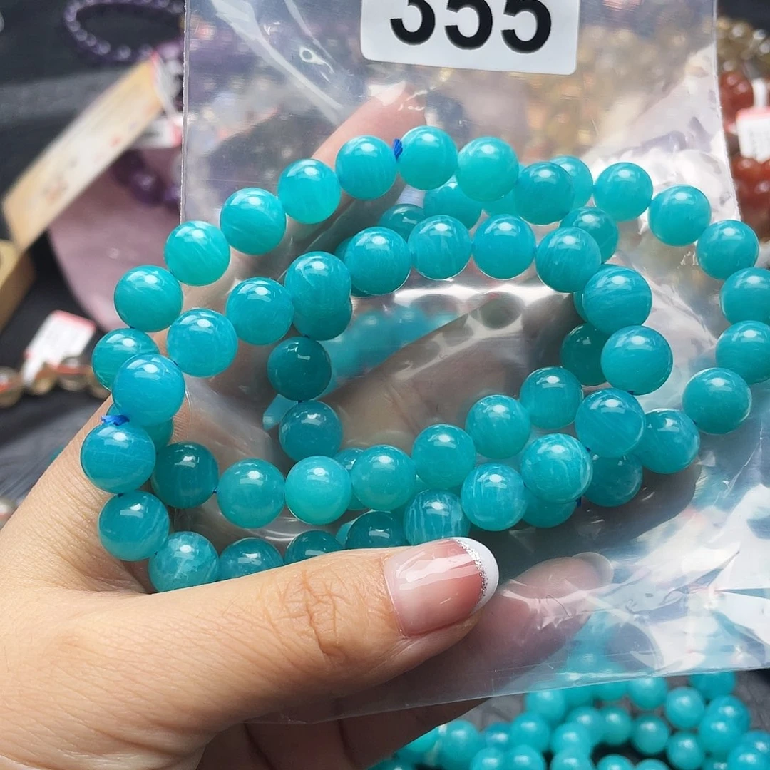 水晶手串未镶嵌手串355。随机发一