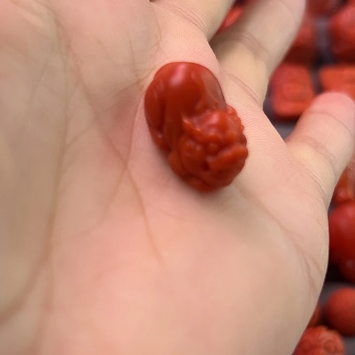 未镶嵌吊坠南红玛瑙