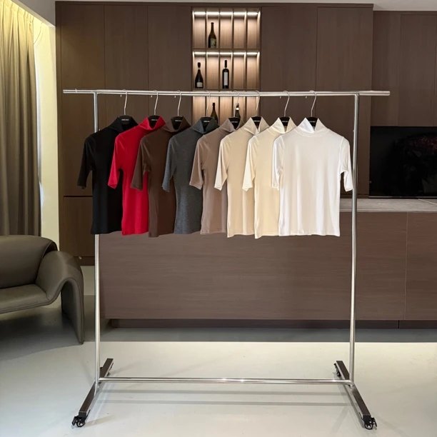 MISS BAO 四季款高领坑条打底衫