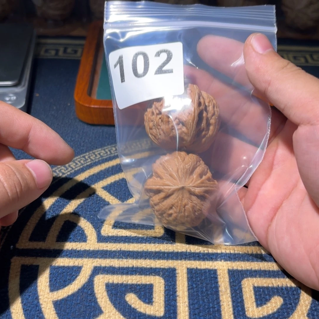 吊坠文玩核桃铁锤102