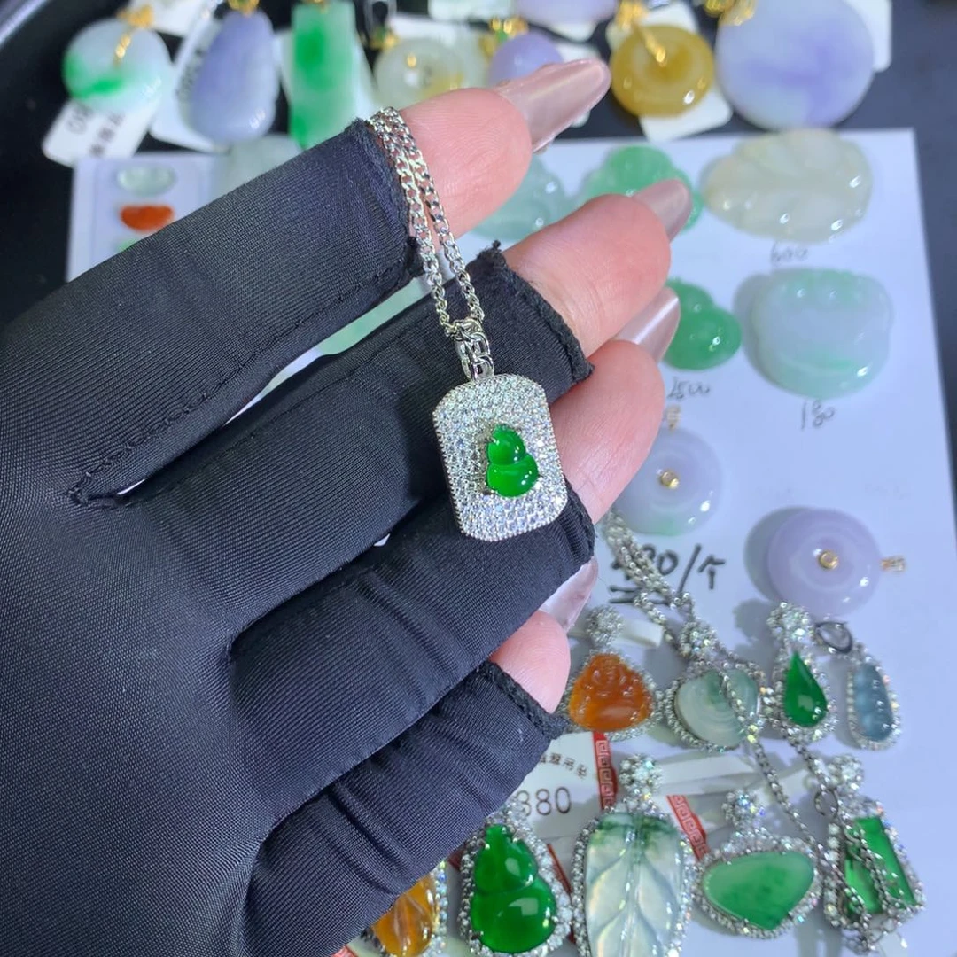 翡翠银S925镶嵌颈饰葫芦项链
